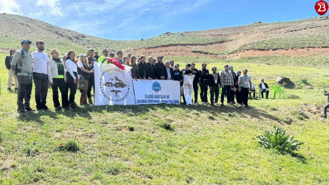 Akdağ'da doğa yürüyüşü düzenlendi