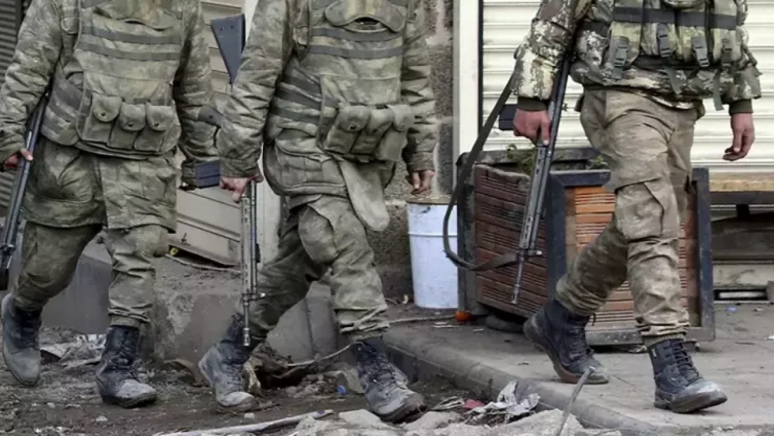 Bingöl Merkezli 4 İlde Eş Zamanlı Operasyon: 12 Gözaltı