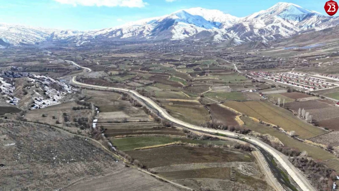 Elazığ Kumla Köyü'nde 8.2 Km’lik Dere Islah Edildi! Taşkın Riskine Karşı Güçlü Önlem