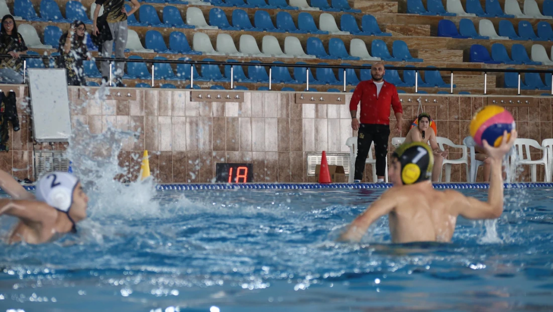 Elazığ’da U16 Sutopu Heyecanı Başladı: Türkiye Şampiyonası Müsabakaları Nefes Kesti