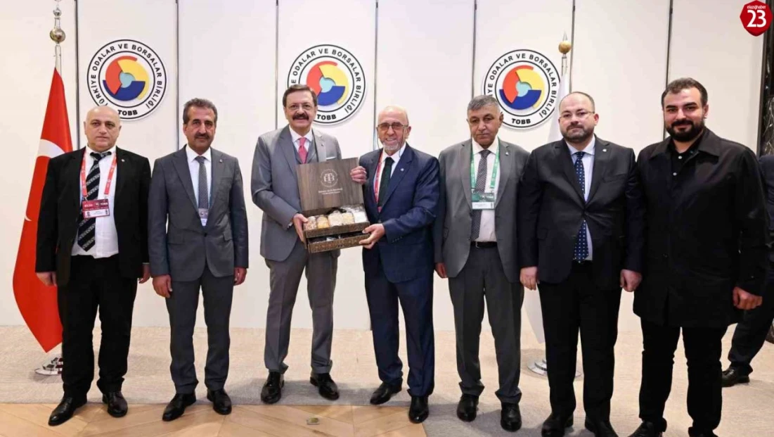 Elazığ Ticaret Borsası yönetimi, TOBB 81'inci Genel Kuruluna katıldı