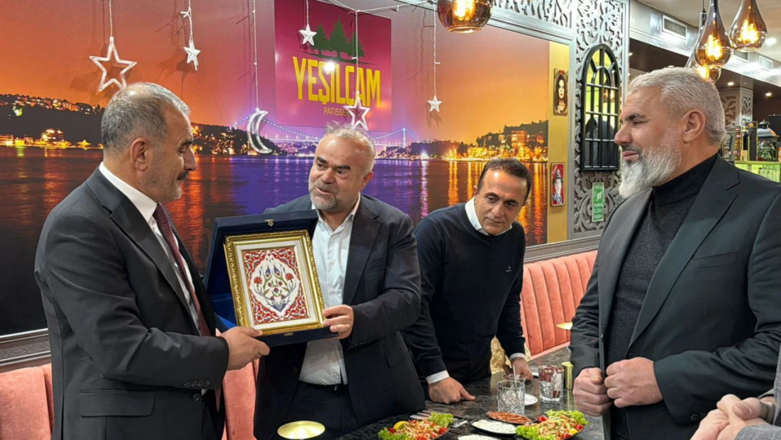 Elazığ TSO Başkanı İdris Alan, Hollanda’daki Elazığlı İş İnsanlarıyla Bir Araya Geldi