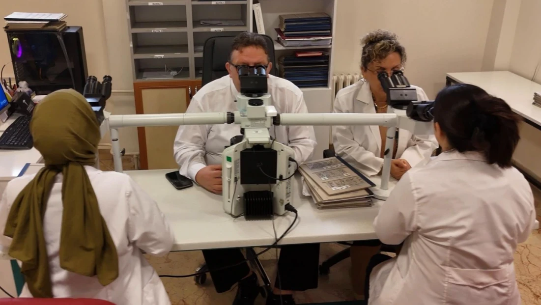 Fırat Üniversitesi Hastanesi Patoloji Birimi Yılda 28 Bin Biyopsi Değerlendiriyor