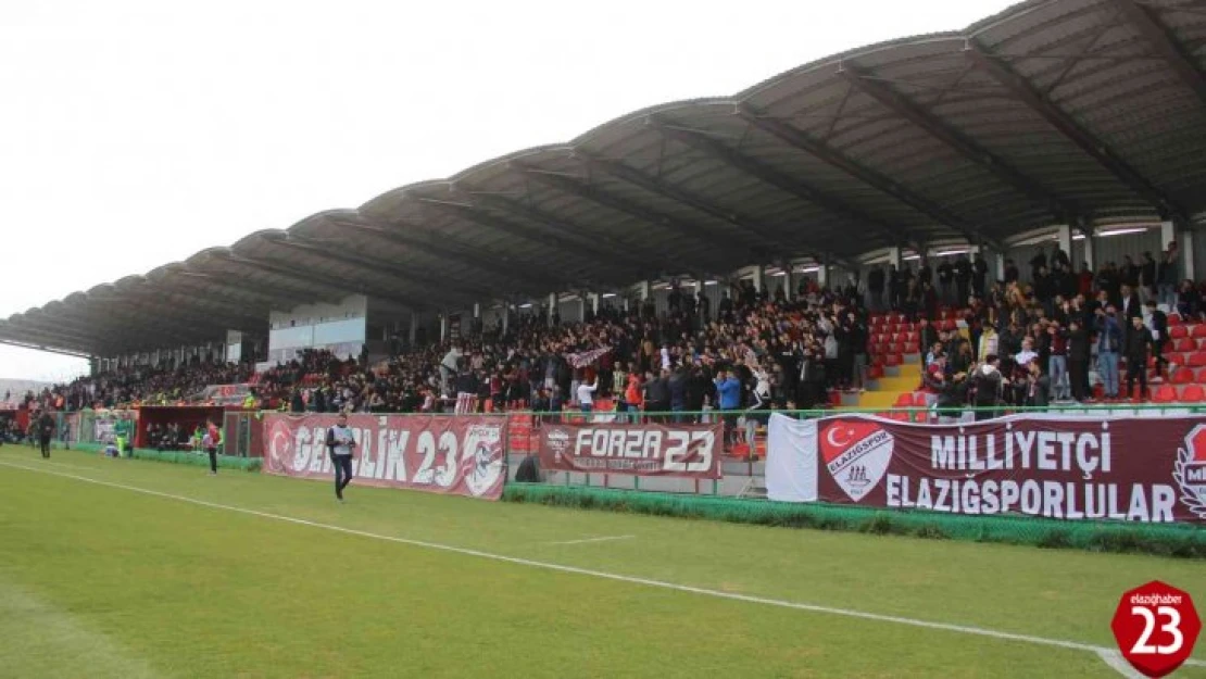 1922 Konyaspor maçını bin 350 biletli seyirci izledi