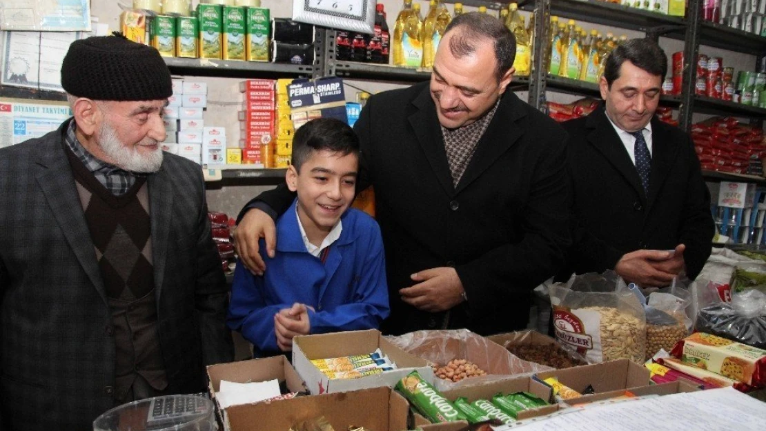 Vali Kaldırım'dan Bakkallara Bakakalma, Sev Say Yaşat Projesine Destek