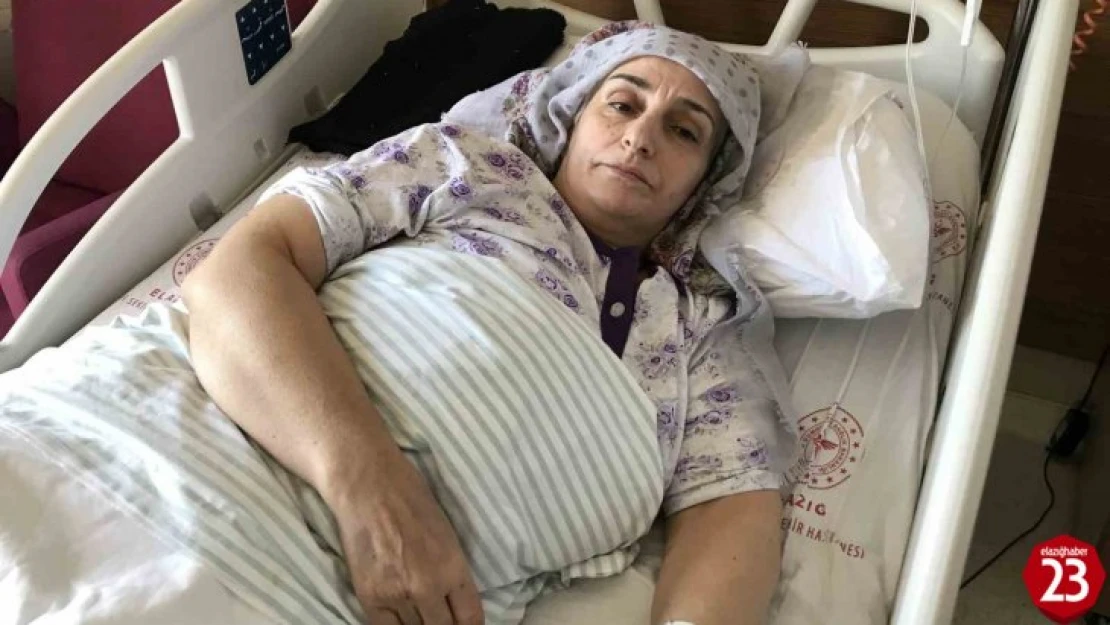 33 saat sonran enkazdan çıkartılan depremzede, 'AFAD'ın ışığını görünce ağladım'