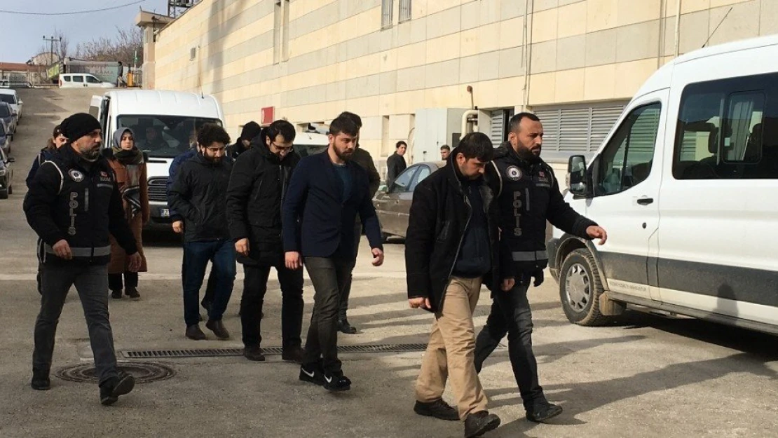 Elazığ'da FETÖ'den 5 Tutuklama