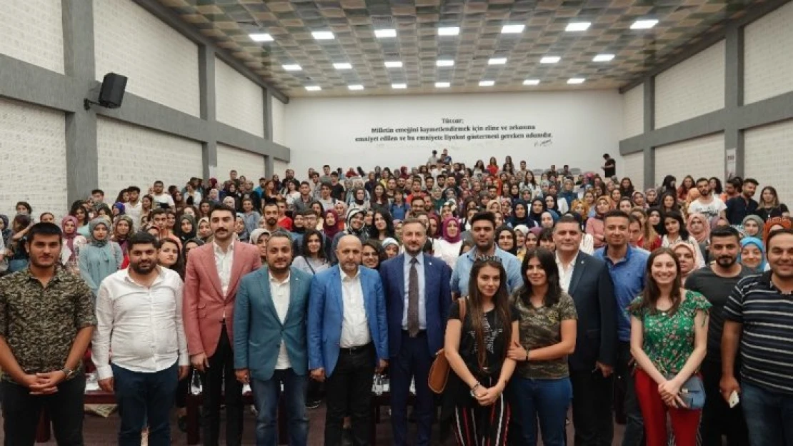 Elazığ TSO Başkanı Arslan Gençlerle Bir Araya Geldi