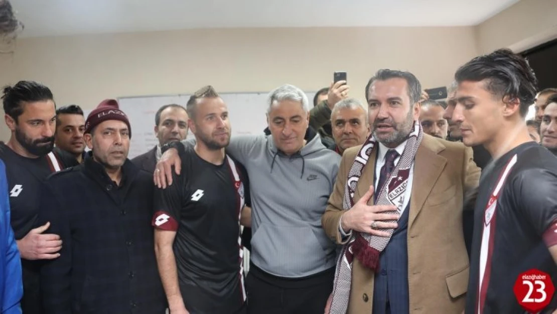 Başkan Şerifoğulları, Elazığspor'u Kahta Maçında Yalnız Bırakmadı