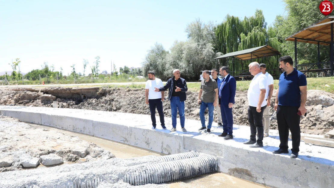 Başkan Şerifoğulları Hicret Mahallesi'nde İncelemelerde Bulundu