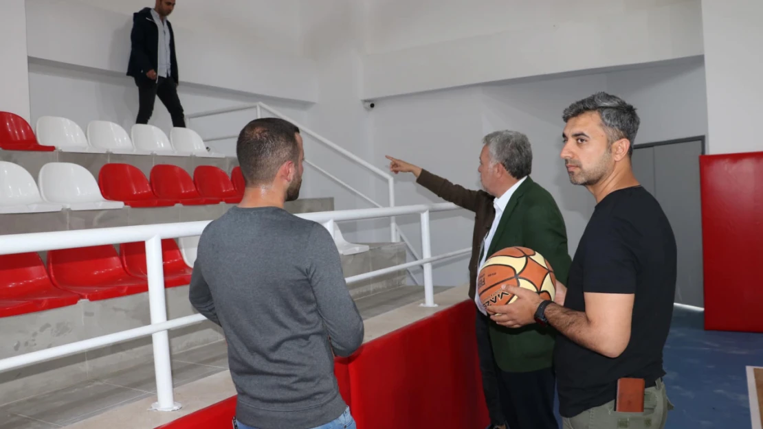 Baskil Kapalı Spor Salonunun İnşasında Sona Yaklaşıldı