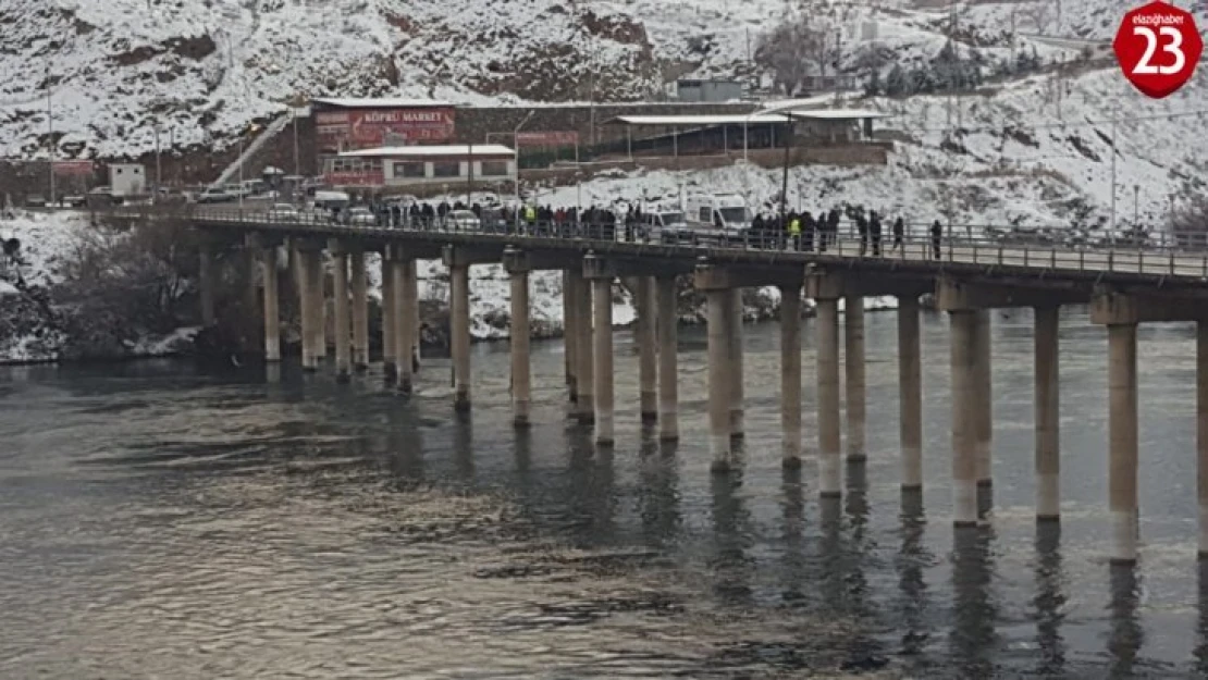 Batan teknede kaybolan şahsı arama çalışmaları başladı