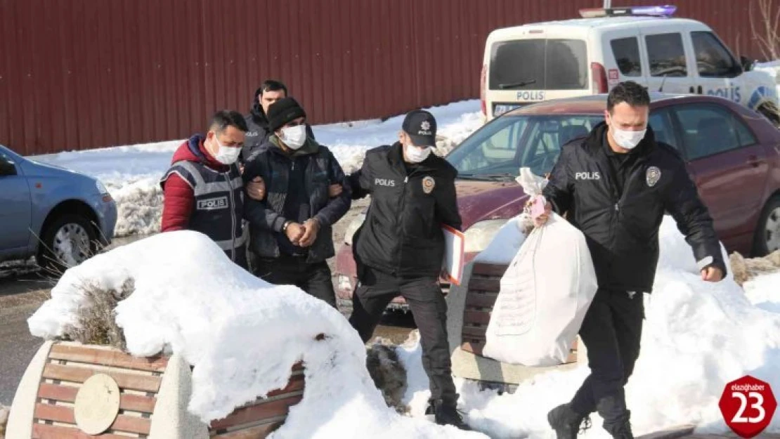 Binadan bakır kablo ve hurda çalan şüpheli suçüstü yakalandı