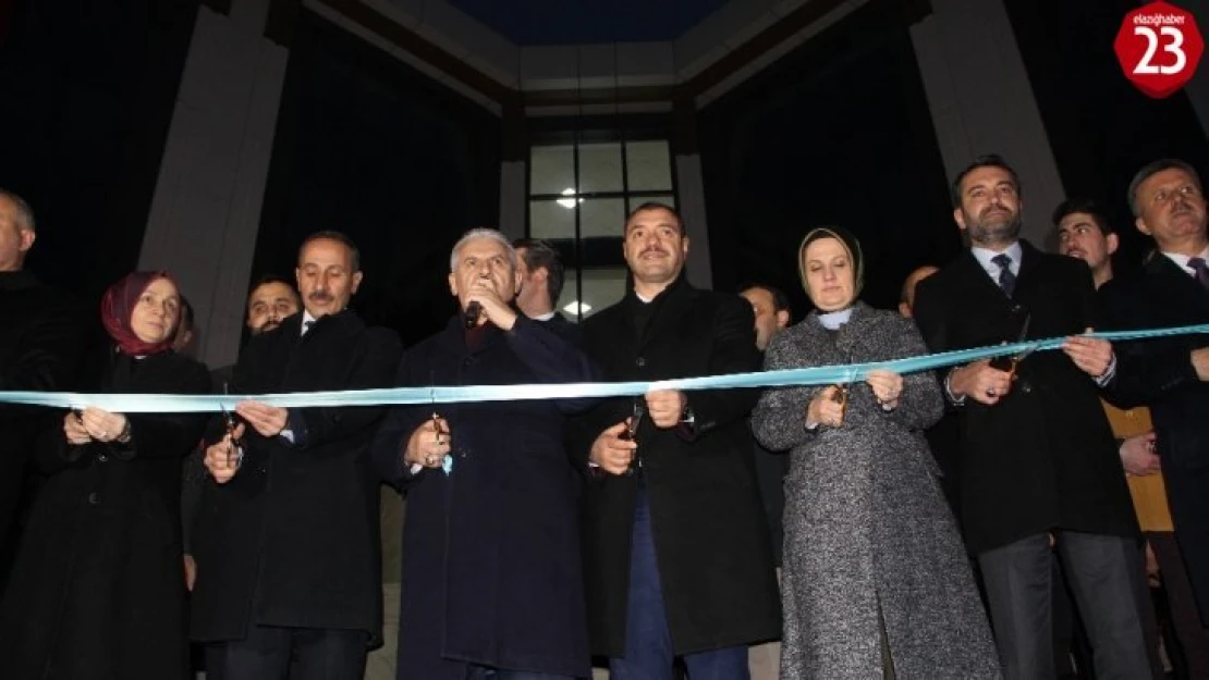 Binali Yıldırım: 'Dünyanın 9'uncu altyapısı gelişmiş en iyi ülkesi Türkiye'dir'