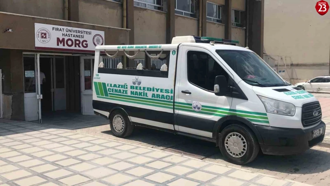 Elazığ'da Bir Kişi Cami'de Namaz Kılarken Kalp Krizi Geçirerek Hayatını Kaybetti