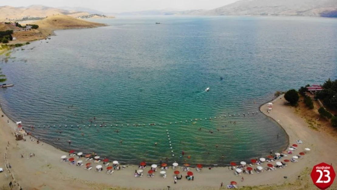 Elazığ'da Hazar Gölü, Bayram Tatilini Fırsat Bilenlerin Akınına Uğradı