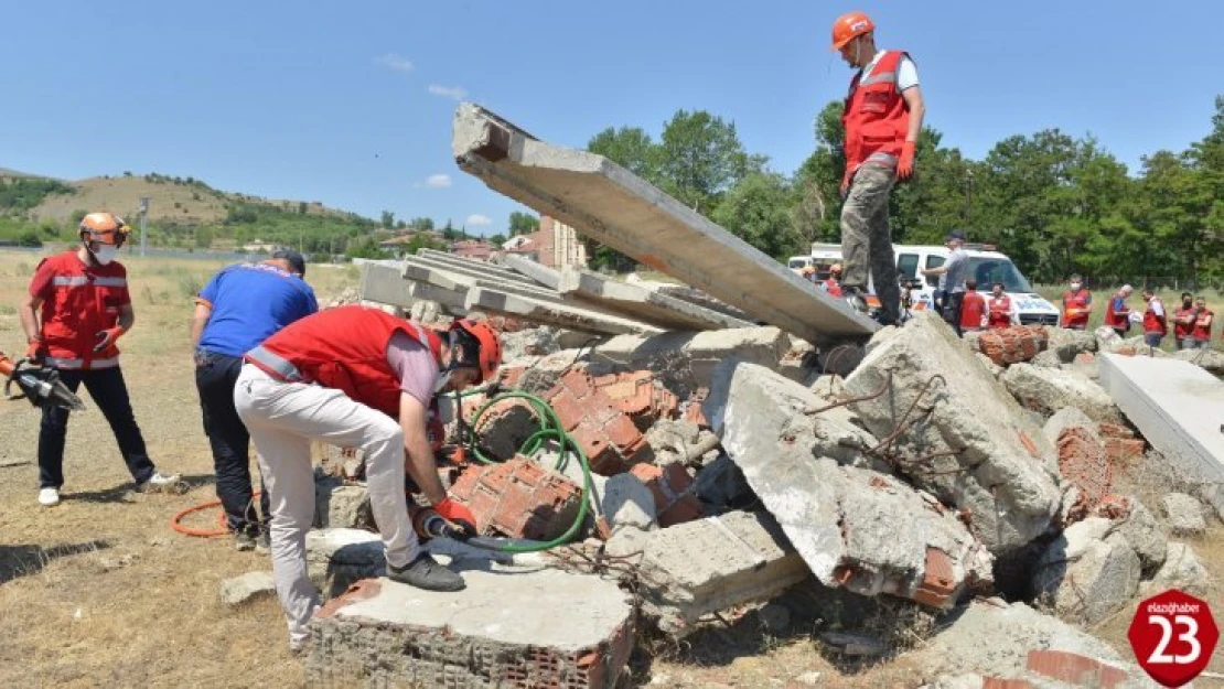 Eğitimciler Tarafından MEB Arama Kurtarma Birliği Kuruldu