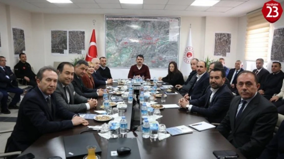 Elazığ'a 2 bin 500 ton çimento desteği