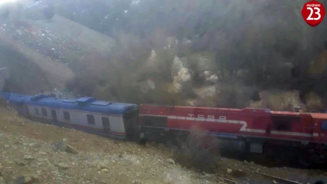 Elazığ'a heyelan nedeniyle tren yoldan çıktı, facia ucuz atlatıldı