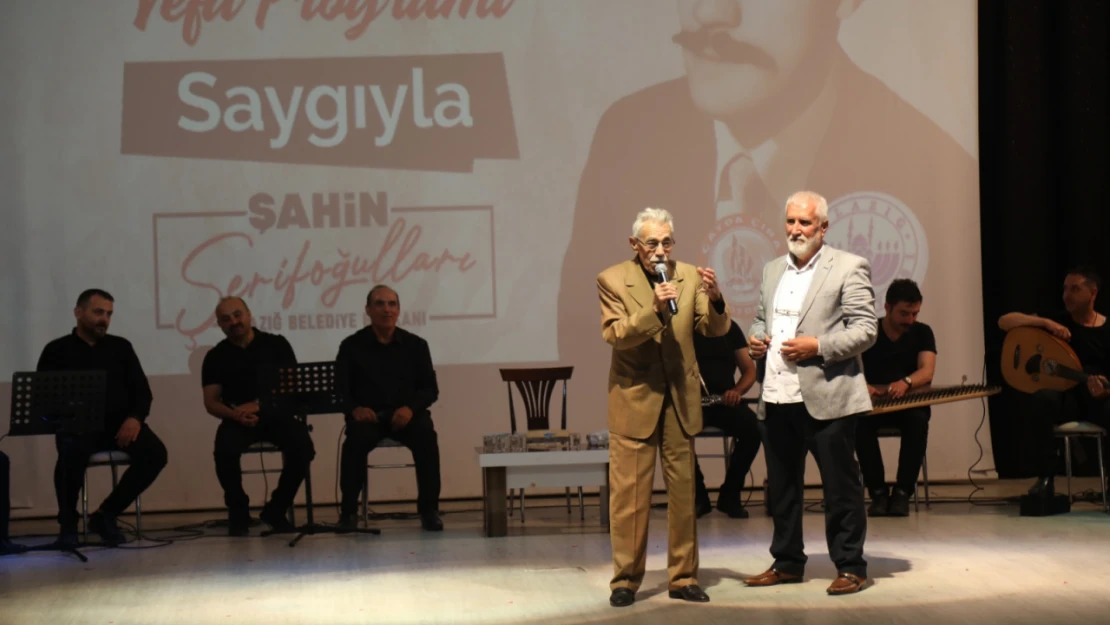 Elazığ Belediyesi, Mahalli Müziğimizin Usta İsmi Nihat Kazezoğlu'na Vefa Programı Düzenledi