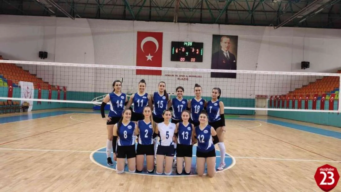 Elazığ Belediyesi Voleybol, rahat kazandı