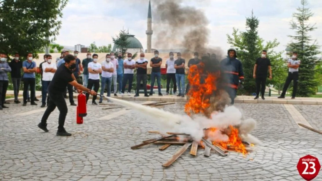 Elazığ Belediyesi Güvenlik Personellerine Yangın Eğitimi Verdi