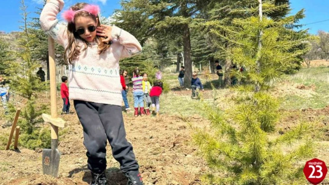 Elazığ'da 'Deprem Şehitleri Hatıra Ormanı' oluşturuldu