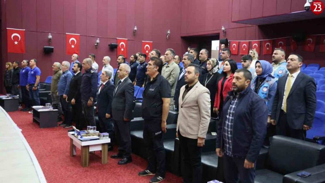 Elazığ'da 'Su altı arama ve kurtarma' eğitimi gerçekleştirildi