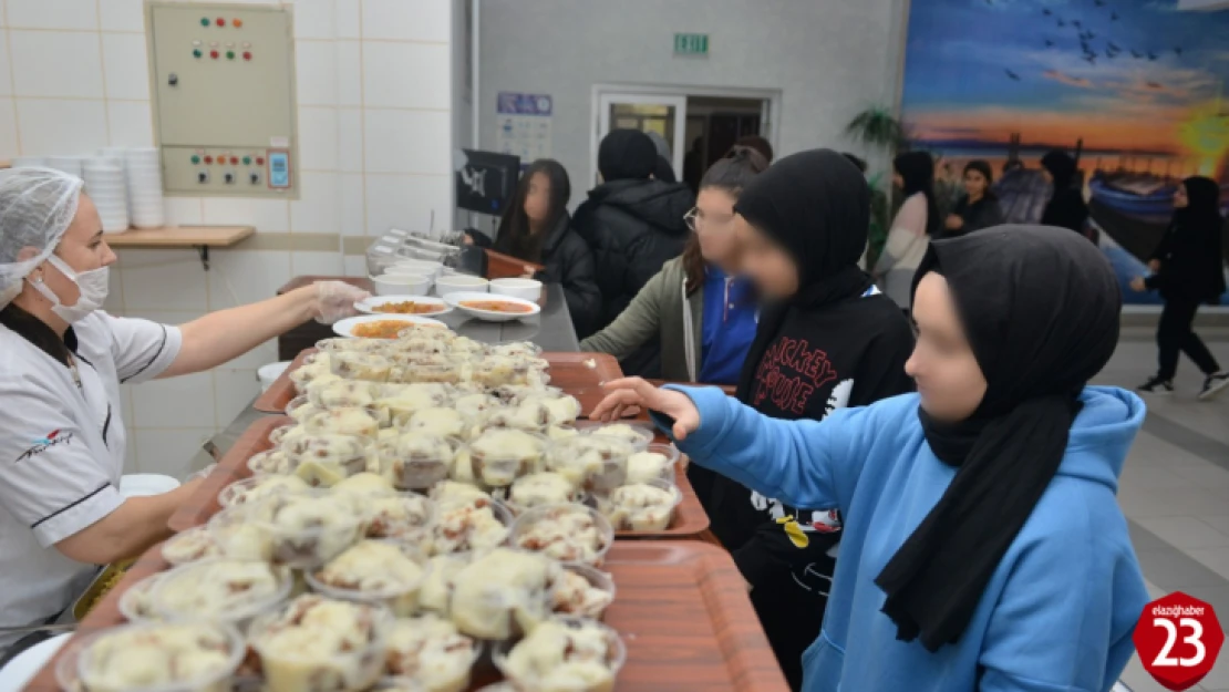 Elazığ'da 12 Bin Öğrenci Ücretsiz Yemek İmkânından Faydalanıyor