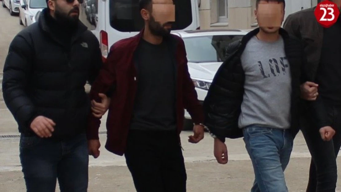 Elazığ'da 2 şüpheli kokainle yakalandı