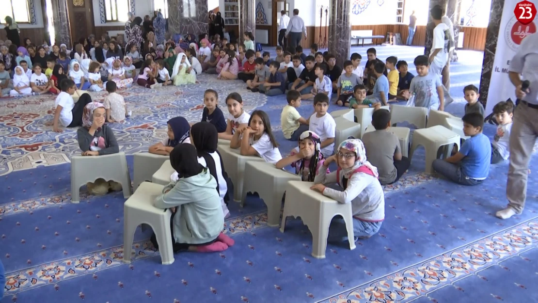 Elazığ'da 2025 Yılı Yaz Kur'an Kursları Hacı Feti Camii'nde Başladı