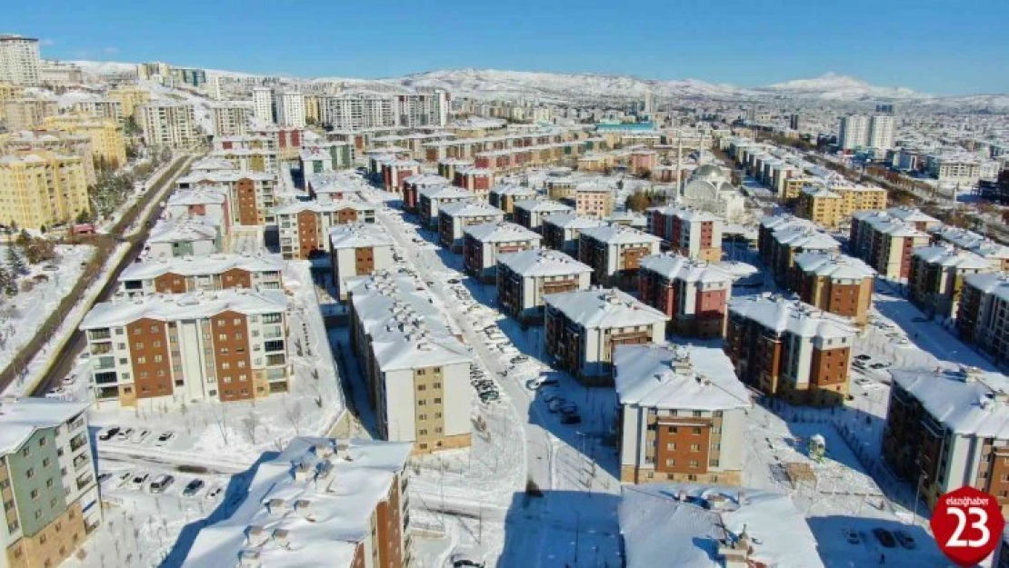 Elazığ'da 24 Ocak depreminin ardından 17 bin 95 konut ve 243 iş yeri hak sahiplerine teslim edildi