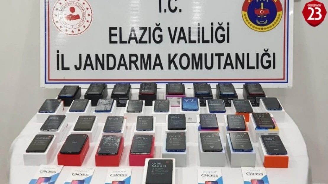 Elazığ'da 34 adet kaçak telefon elegeçirildi