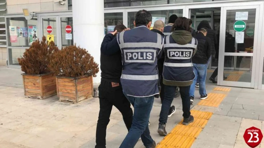 Elazığ'da 38 Yıl 8 Ay Kesinleşmiş Hapis Cezası Bulunan 7 Şüpheli Tutuklandı