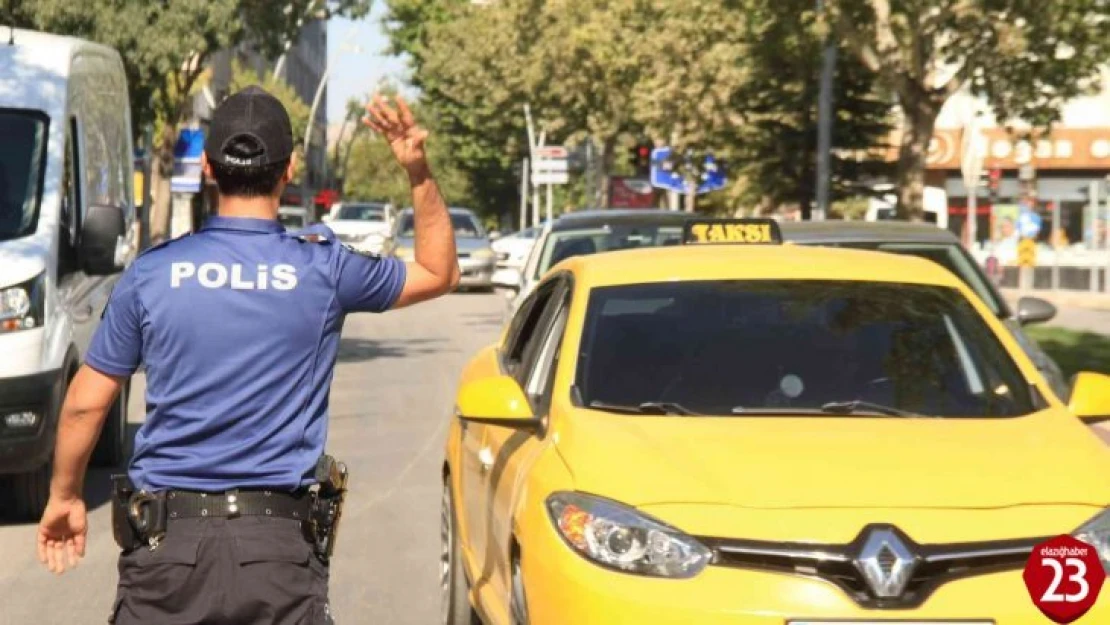 Elazığ'da Asayiş Uygulamaları Sürüyor