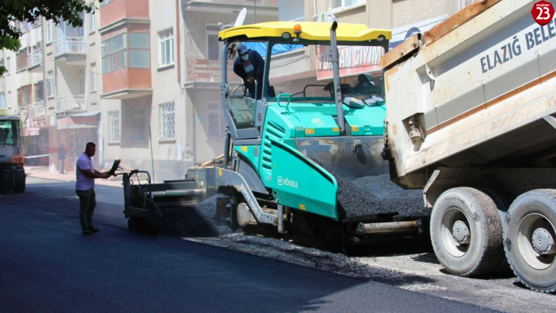 Elazığ'da Asfalt Seferberliği Başladı: Nisan Ayında 22 Bin Ton Asfalt Serildi