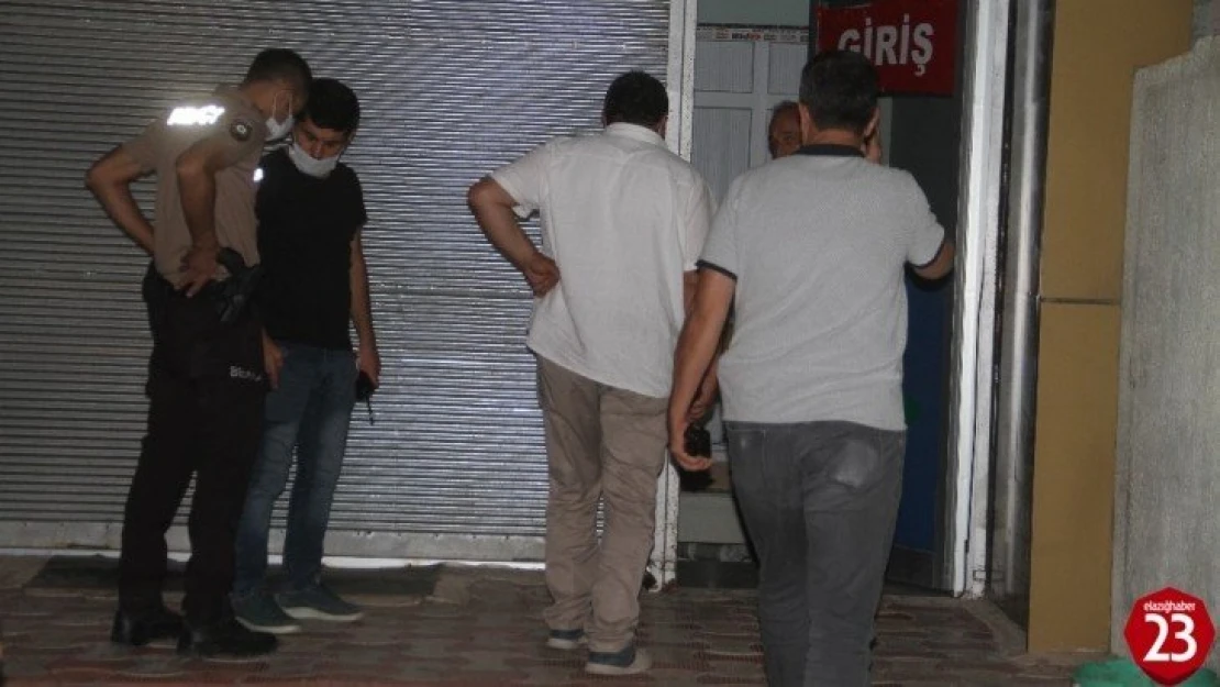 Elazığ'da ateş ettiği binada  5 kişiyi yaralayan şüpheli tutuklandı