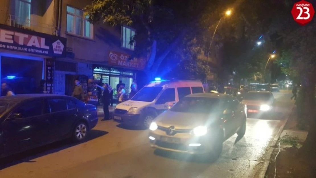 Elazığ'da bıçakla tartışma : 2 hafif yaralı