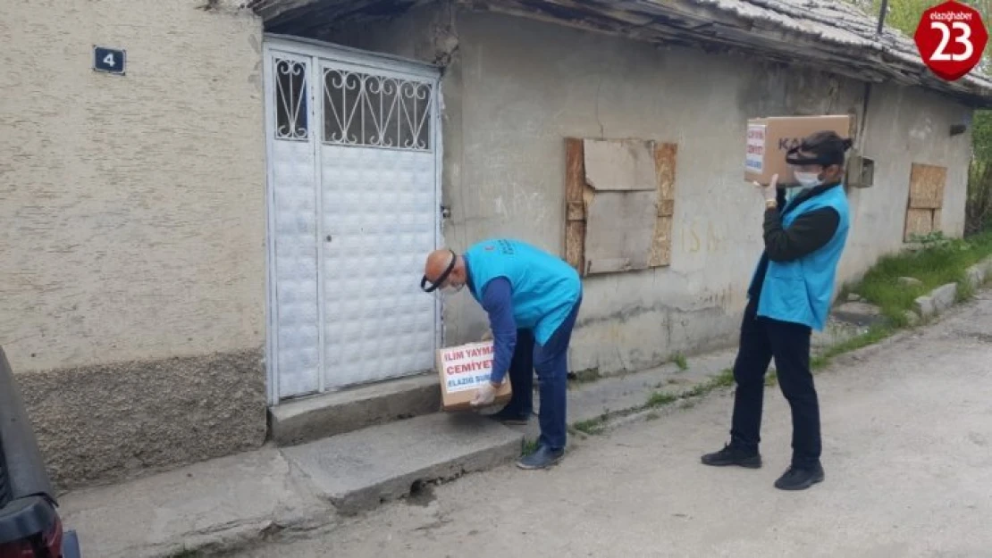 Elazığ'da bin aileye gıda paketi ulaştırıldı