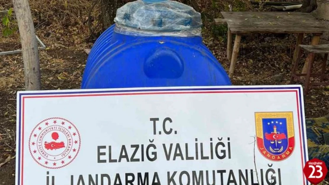 Elazığ'da bin litre kaçak şarap ele geçirildi