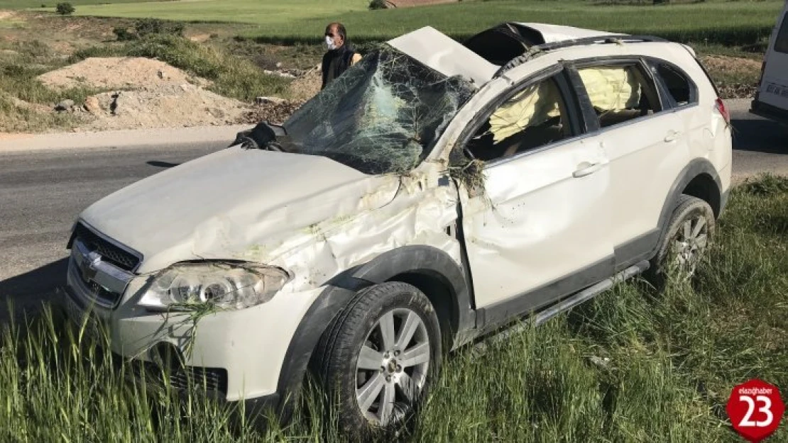 Elazığ'da cip takla attı, 1'i ağır 3 yaralı