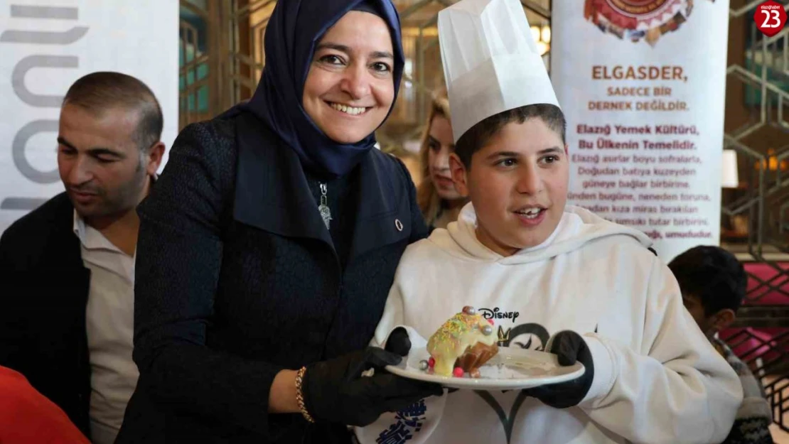 Elazığ'da engelli çocuklar pasta süsledi