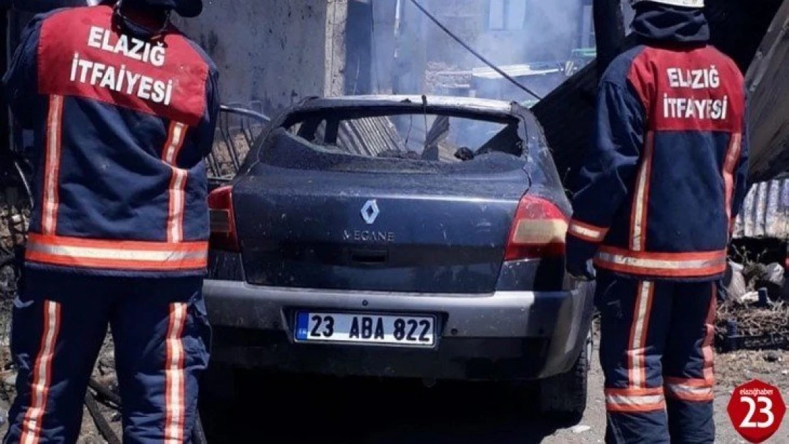 Elazığ'da ev ve araç yangını