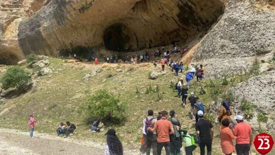 Elazığ'da Fırat Fest tüm hızıyla sürüyor