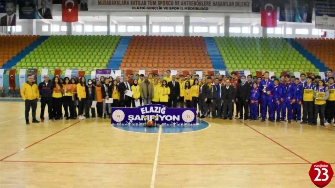 Elazığ'da Gençler A Basketbol Müsabakaları sona erdi