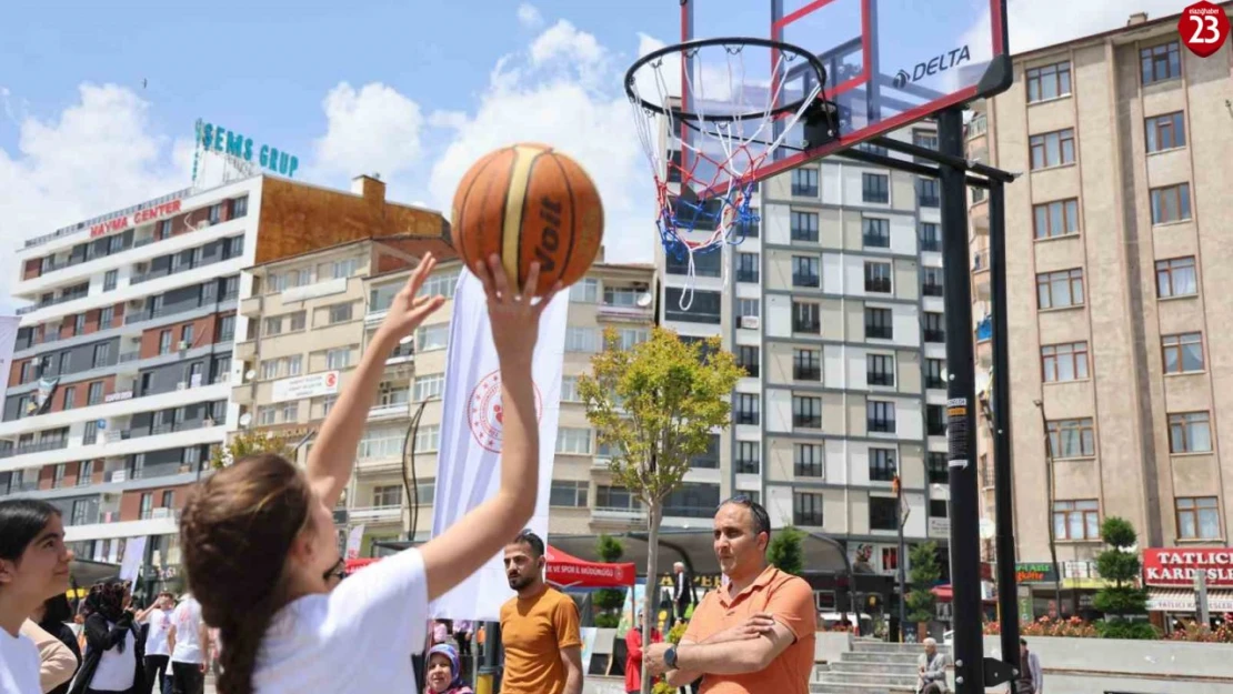 Elazığ'da Gençlik ve Spor Festivalleri gerçekleştirildi