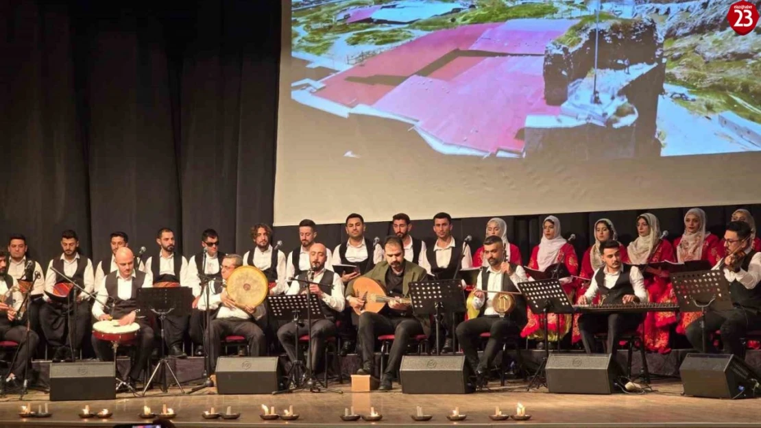 Harput Müziği Konseri Elazığ'da Dinleyenleri Büyüledi