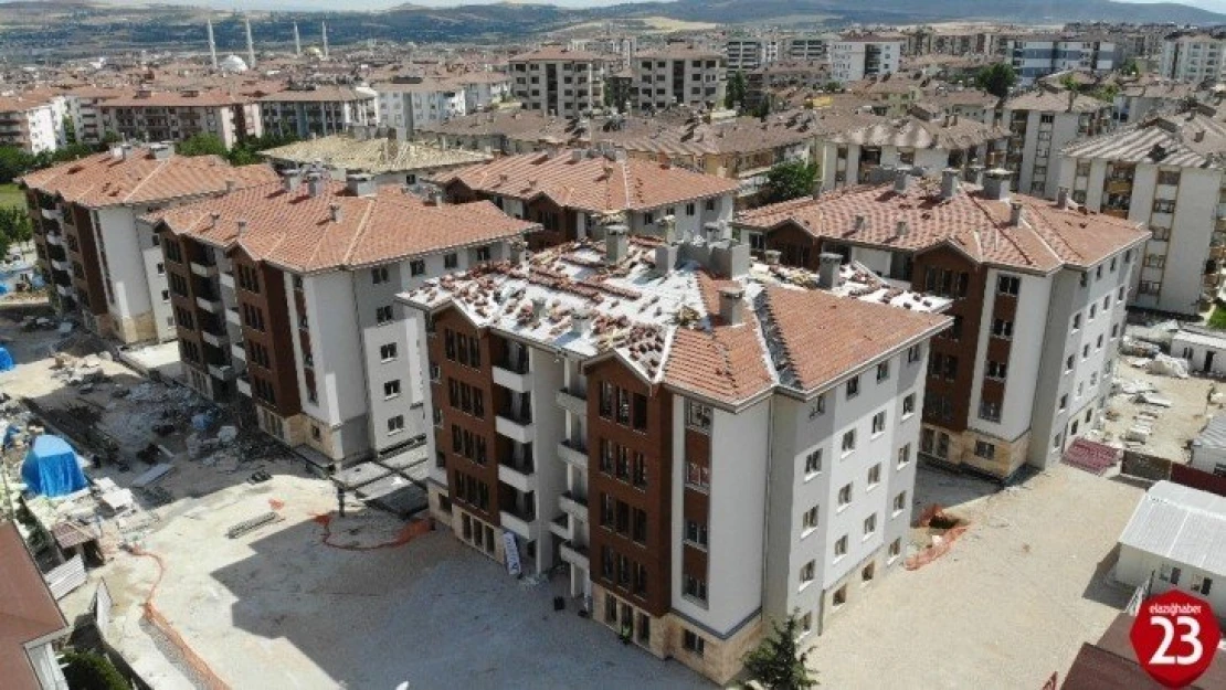 Elazığ'da ilk konutlar bitme aşamasına geldi, depremzedelere 2 ay sonra teslim edilecek