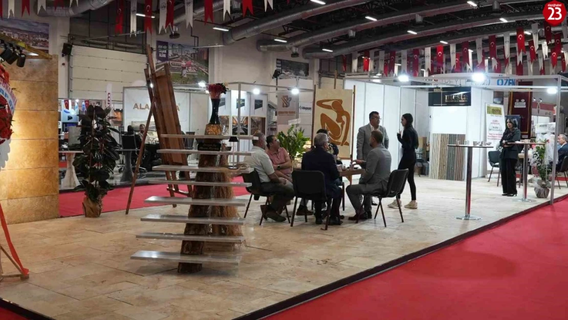 Elazığ'da İnşaat Fuarı kapılarını ziyaretçilere açtı