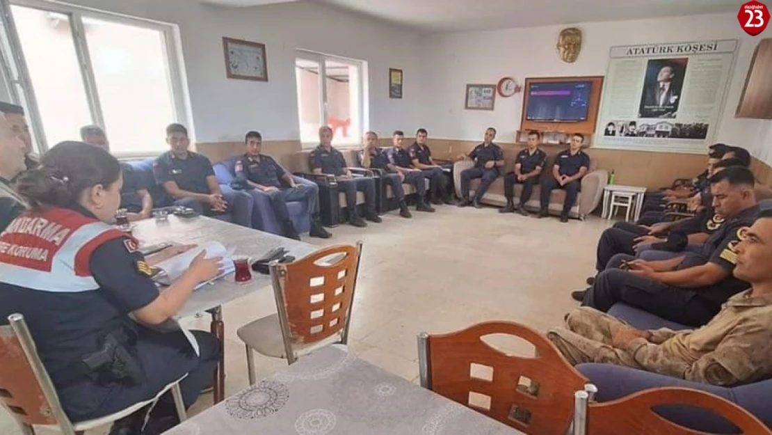 Elazığ'da jandarma personeline biyokaçakçılık eğitimi